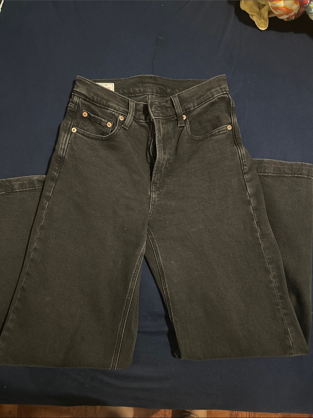 GAP Women's High-Rise Black Straight Jeans